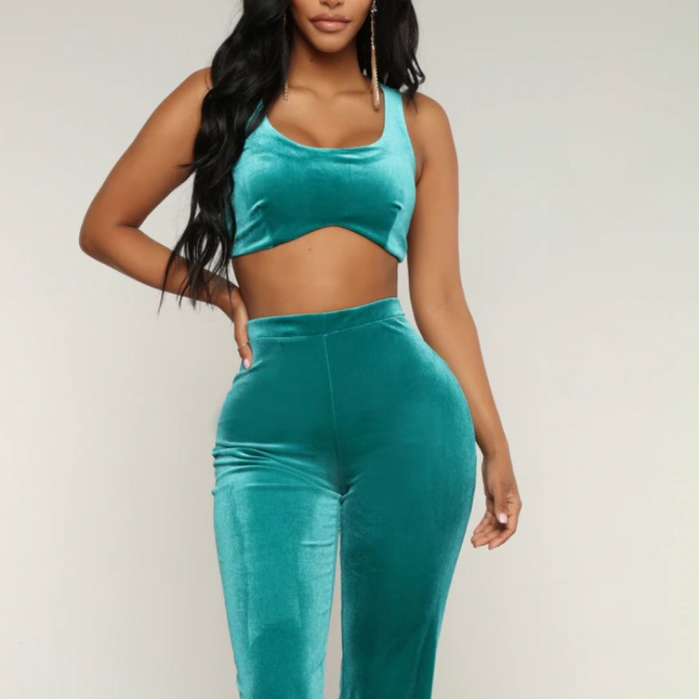 Walking On Cloud 9 Velvet Set - Teal